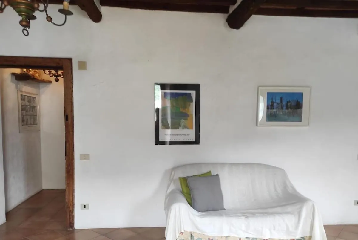 Dom wakacyjny Traditional Tuscan Farmhouse Lucca District - Sleeps 6 Diecimo Włochy